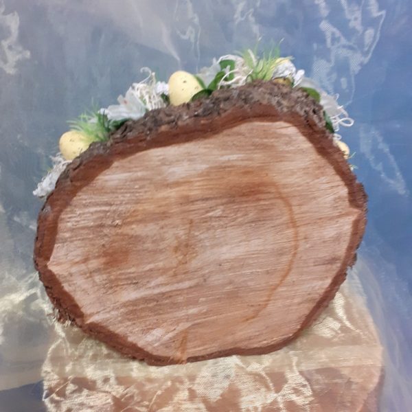 Paasstukje tussen hout