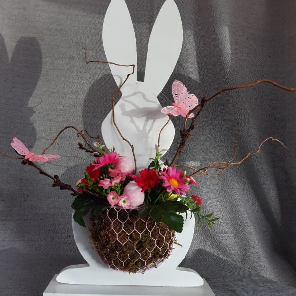 Paashaas met bloemenmandje (+/- 25 cm)