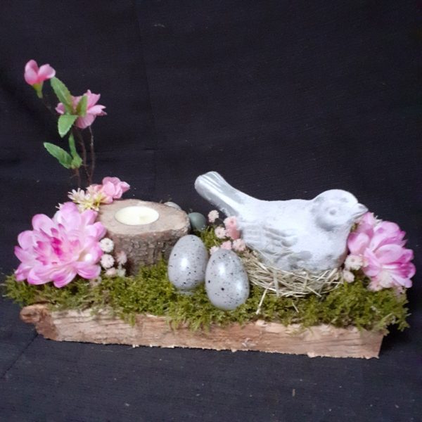 Vogel in paaslandschap
